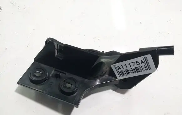 Opel Corsa D Engine bonnet (hood) release handle 13186912