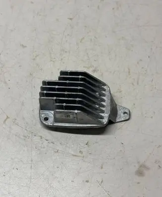 Volvo XC40 LED ballast control module 90122311 4960