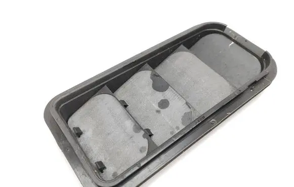 Volkswagen Tiguan Allspace Quarter panel pressure vent 7N0819465E