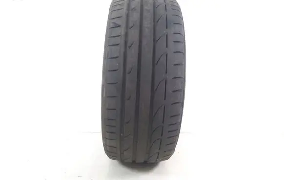 Mercedes-Benz C W205 R17 summer tire 