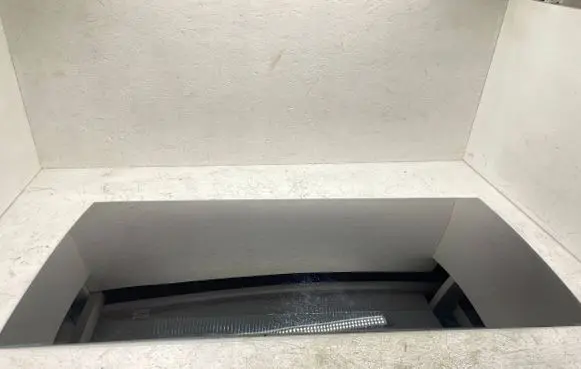 Opel Vivaro Rear side window DOT24AS2M68 43R00048