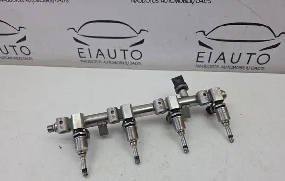 KIA Sportage Fuel injectors set 353422E500