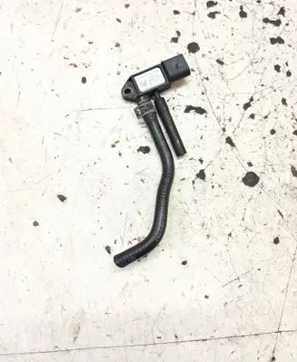 Audi A5 8T 8F Exhaust gas pressure sensor 0281006006 059906051A 150609T0215E