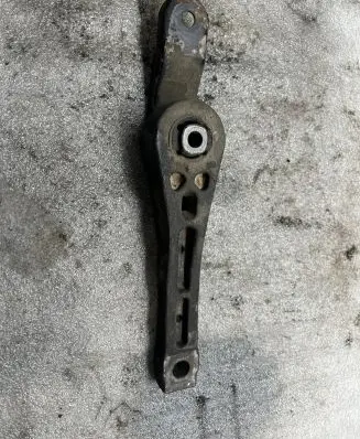 Audi A3 S3 8P Engine mounting bracket 1K0199855