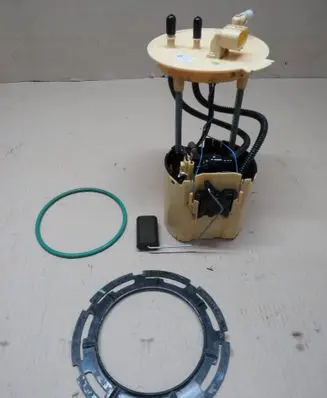 Opel Insignia B Fuel level sensor 84084130 505007515 A2C94979400