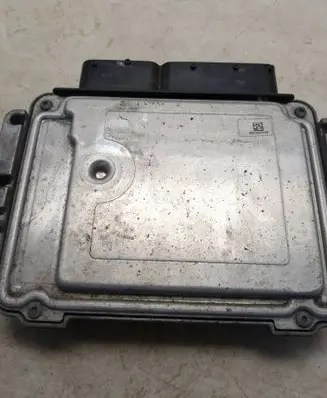 Alfa Romeo Mito Engine control unit/module 0281015573 51865263 44E161BDM