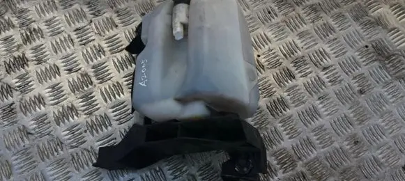 Renault Scenic II - Grand scenic II Windshield washer fluid reservoir/tank 8200104706