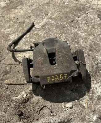 BMW X6 E71 Front brake caliper F2257