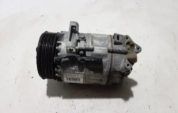 Renault Master III Air conditioning (A/C) compressor (pump) 8200848916