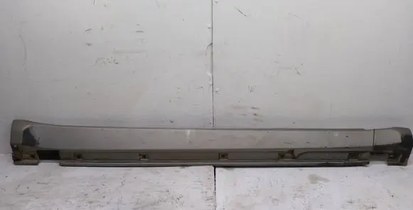 Mercedes-Benz ML W164 Sill A1646900240 A1646980215
