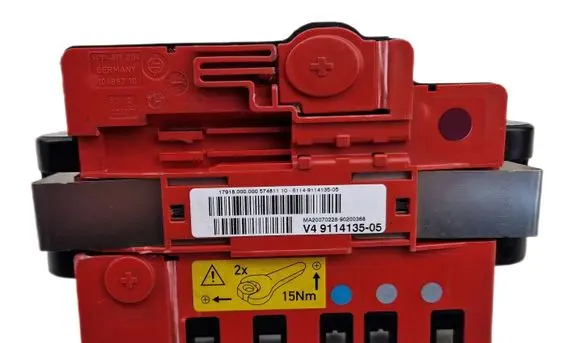 BMW X5 E70 Battery relay fuse 9114135