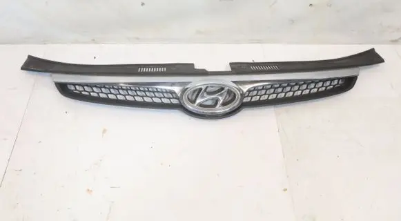 Hyundai i30 Front grill 863512R000