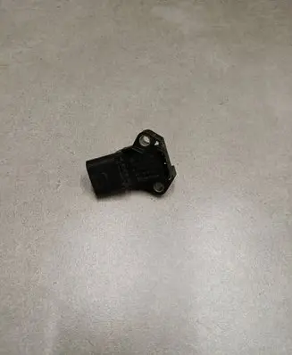 Volkswagen Golf VII Air pressure sensor 0261230389 04E906051