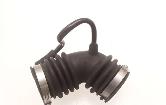 Air intake hose/pipe