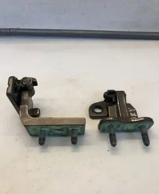 Mercedes-Benz EQS V297 Rear door hinge set 24200A02