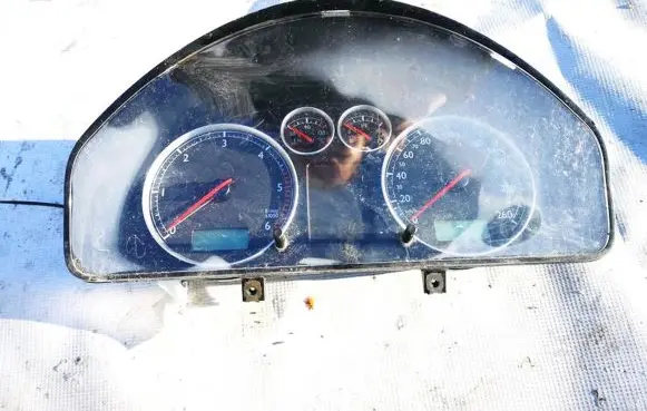 Seat Alhambra (Mk1) Speedometer (instrument cluster) 7m7920800e ym2110849bkb