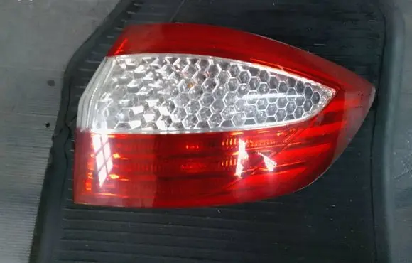 Ford Mondeo MK IV Rear/tail lights 7S7113404B 0374D