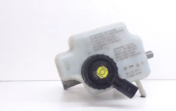 Volkswagen Caddy Master brake cylinder 1K1611301C 03350886321