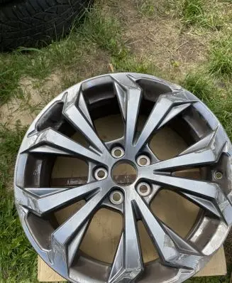 Toyota C-HR I R18 carbon fiber rim 4261A42160
