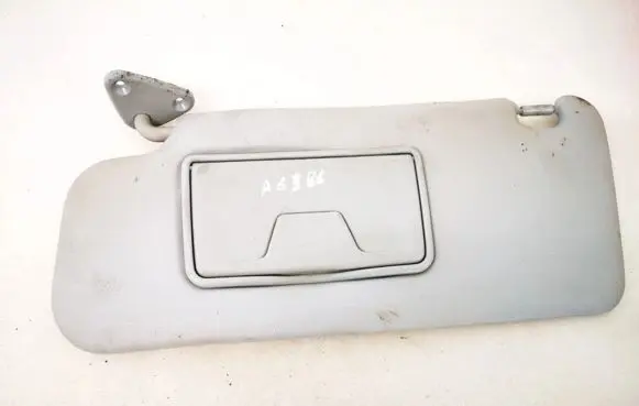 Mitsubishi Outlander Sun visor