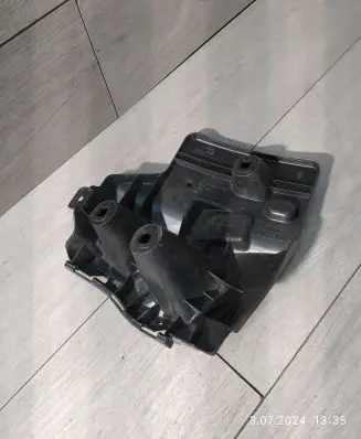 BMW 4 G22 G23 G24 G26 Rear bumper mounting bracket 7497111