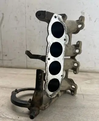 Volkswagen New Beetle Intake manifold 06A133206B