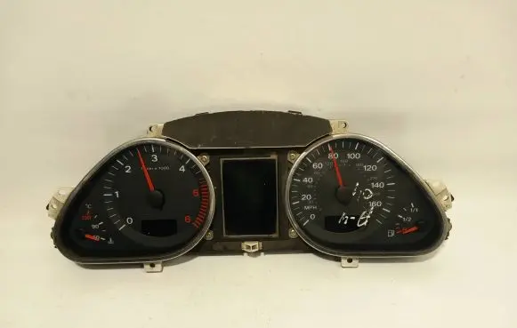 Audi A6 S6 C6 4F Speedometer (instrument cluster) 4F0920931B 4F0910930A 503000731602