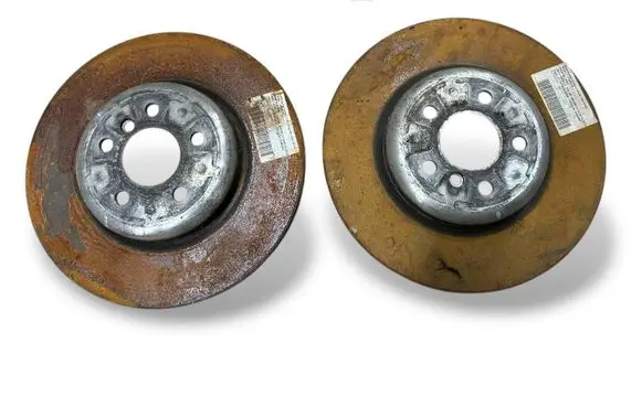 BMW 5 G30 G31 Rear brake disc 6860925 34216860925