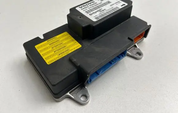 Volvo V50 Airbag control unit/module 30724652 00001393B3