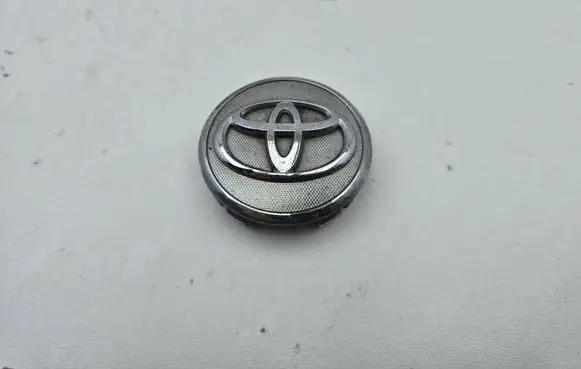 Toyota Prius (XW30) Original wheel cap 4260352130 52130 52110