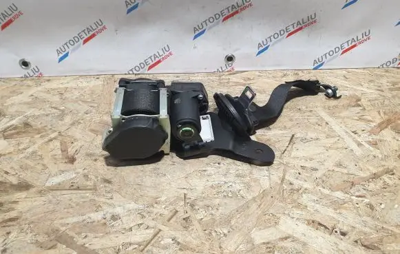 BMW X6 E71 Front seatbelt 6193723