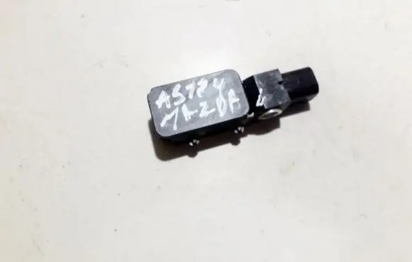 Mazda 6 Airbag deployment crash/impact sensor gj6a57kc0 061404