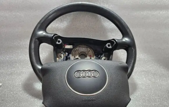 Audi A4 S4 B6 8E 8H Steering wheel 8E0000124 1474020C 419091BK