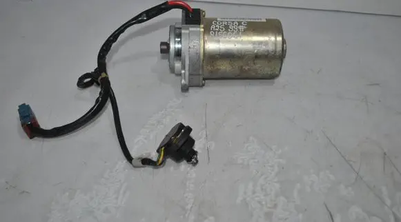 Opel Corsa C Power steering pump 001407140 9156061 007J0301310407