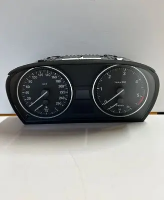 Speedometer (instrument cluster)