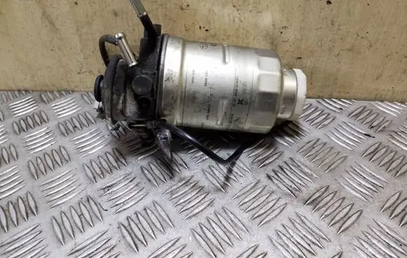 Subaru Outback Mechanical fuel pump 42072AG020