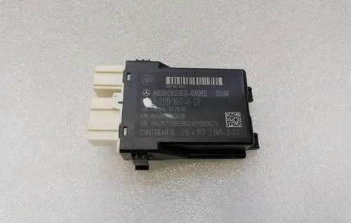Mercedes-Benz C W205 Seat control module A2059004607
