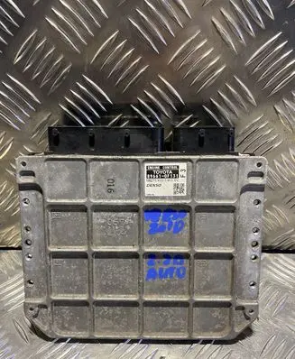 Toyota Verso Engine control unit/module 896610F131