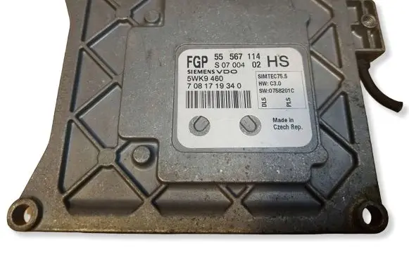 Opel Astra H Engine control unit/module ECU 55567114 5WK9460