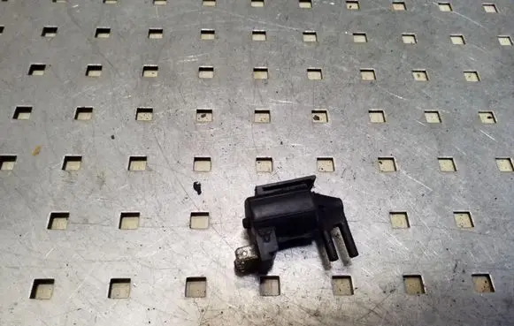 Mitsubishi Pajero Turbo solenoid valve K5T47596