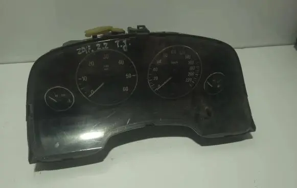 Opel Zafira A Speedometer (instrument cluster) 24461768