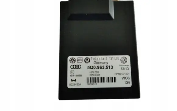 Volkswagen PASSAT B8 Auxiliary heating control unit/module 5Q0963513