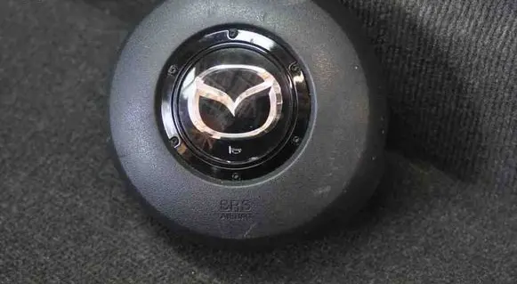 Mazda CX-7 Steering wheel airbag T93321A E22357K00