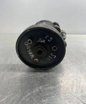 Volvo S40, V40 Power steering pump 7700872160