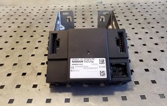Nissan Qashqai Comfort/convenience module 284B2JD02D 5WK49372 E24AI000103