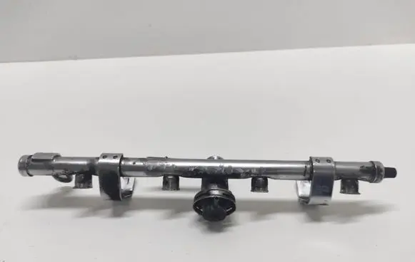 Mini One - Cooper R50 - 53 Fuel main line pipe 04891337AB