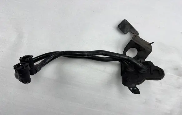 Volvo XC60 Engine coolant pipe/hose 32138000