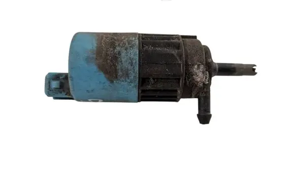 Volvo S40, V40 Windscreen/windshield washer pump 30899624