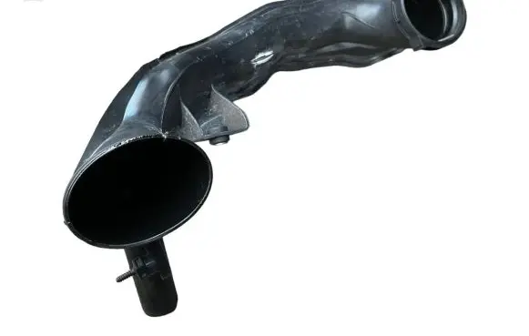Volvo V40 Intercooler hose/pipe 31370135