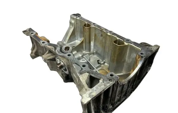 Oil sump